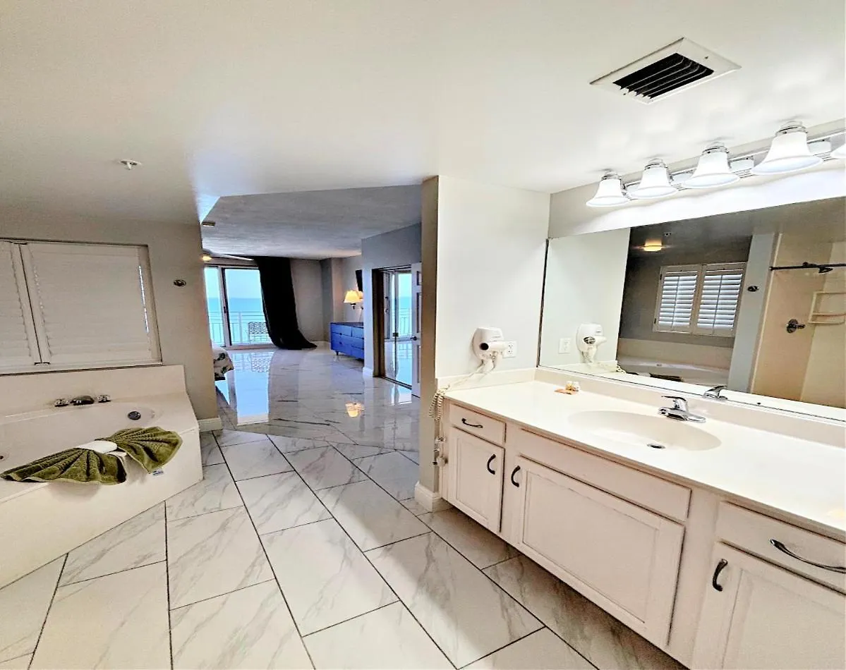 14Th Floor 2 Bedroom Resort Condo Direct Oceanfront Wyndham Ocean Walk Resort Daytona Beach 1401 0*,